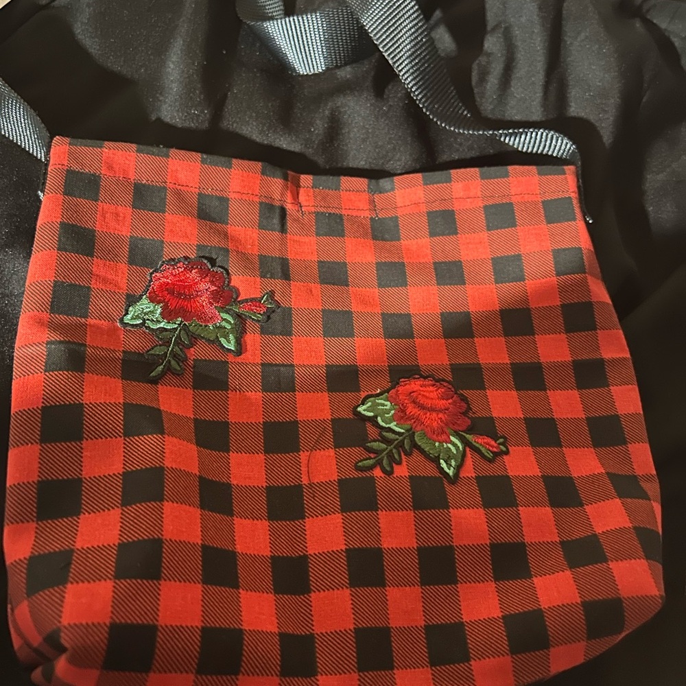 Black and Red tote bag with Roses appliqués (new original)